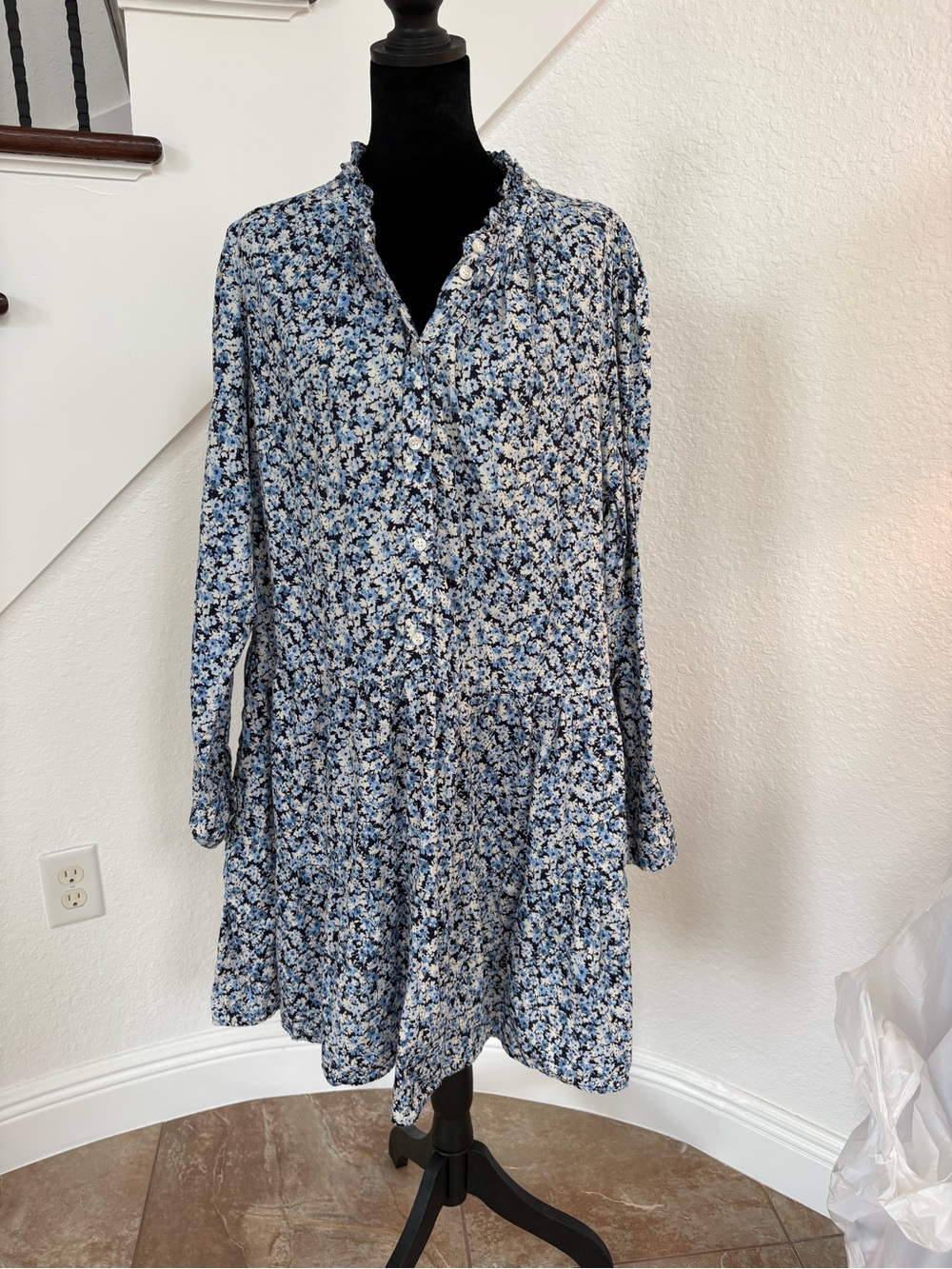 GAP Blue Floral Button-Front Long Sleeve Dress